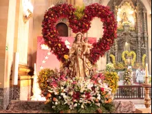 Nossa Senhora do Carmo na basílica a ela dedicada em São Paulo (SP)