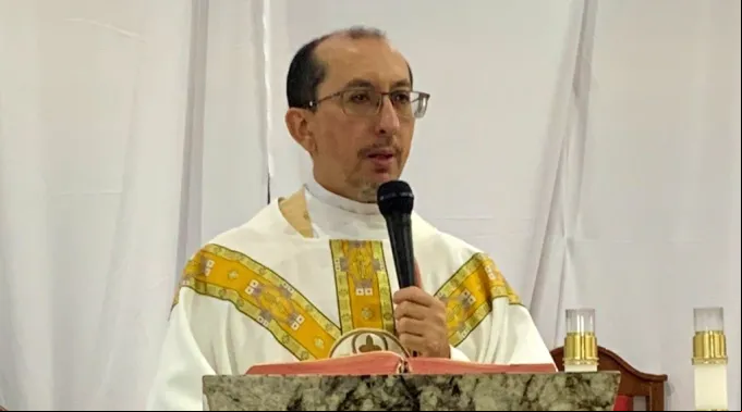Padre Agnaldo Temóteo da Silveira