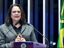 Senadora Damares Alves