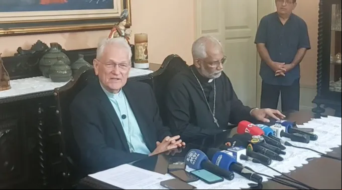 Dom Leonardo Steiner em entrevista coletiva hoje (21)