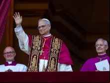 O papa Leão XIV foi eleito no quarto escrutínio de hoje (8), dia da Súplica de Nossa Senhora de Pompéia,