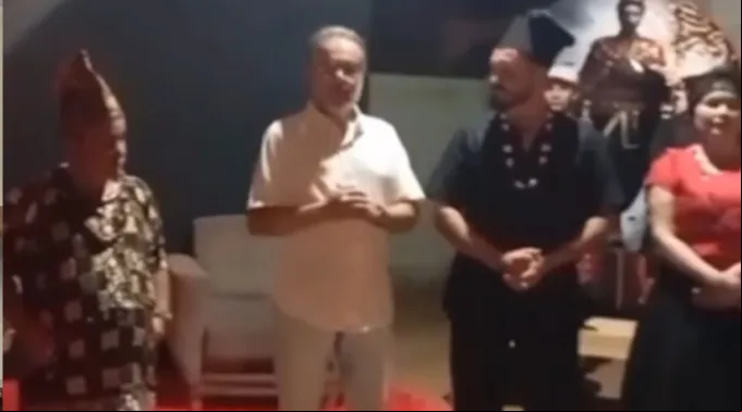Juiz se apresenta como representante da CNBB em evento quimbanda