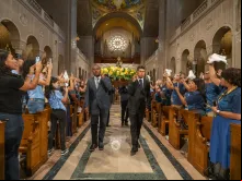 Missa de entronização de Nossa Senhora Aparecida na basílica do Santuário Nacional da Imaculada Conceição em Washington, DC.