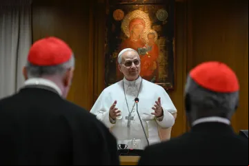 Papa Leão XIV no encontro com os cardeais hoje (10), no Vaticano