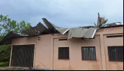 Missionários brasileiros pedem ajuda para reconstruir telhado destruído por tempestade na Guiné-Bissau