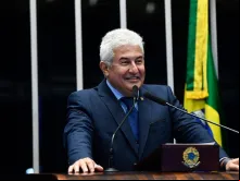 Senador astronauta Marcos Pontes é o autor do projeto de resolução que instituiu a Frente Parlamentar Católica Apostólica Romana
