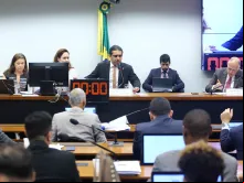 Comissão de Previdência, Assistência Social, Infância, Adolescência e Família ontem (10) na aprovação do PL que proíbe o casamento homoafetivo.