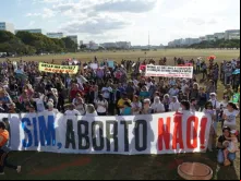 Em junho deste ano, mais de três mil pessoas foram às ruas de Brasília em defesa da vida.