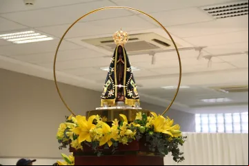 Nossa Senhora Aparecida.