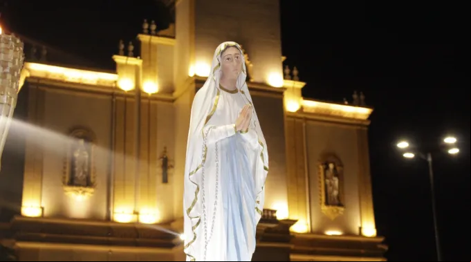 Nossa Senhora de Lourdes padroeira da diocese de Apucarana