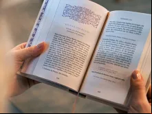 O livro “Novenário” da editora Minha Biblioteca Católica tem mais de 80 novenas