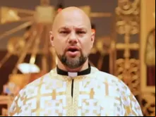 Padre Jason Charron rezou pela segurança de Trump momentos antes do tiroteio