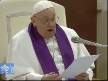 Papa Francisco pronuncia a homilia no ato penitencial 24 Horas para o Senhora