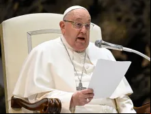 Papa Francisco na Aula Paulo VI, no Vaticano.
