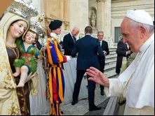 Papa Francisco e Nossa Senhora do Carmo no Vaticano