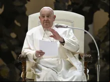 Papa Francisco fala a peregrinos reunidos para audiência geral na Aula Paulo VI, no Vaticano, em 
5 de fevereiro de 2025.