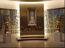 Nossa Senhora Medianeira.