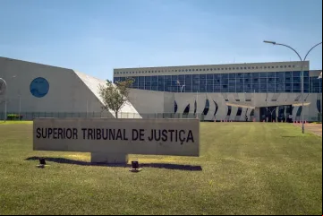 STJ