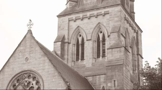 A Igreja Catedral de São Barnabé, em Nottingham ?? 