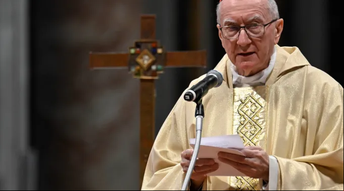 Cardeal Parolin celebra missa hoje na basílica de São Pedro em memória de são João Paulo II ?? 