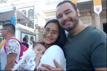 Taise e Glauber com o filho Glauber Maia Filho