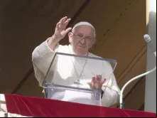 Papa Francisco durante o ângelus de hoje (5) no Vaticano.
