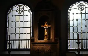 Há um crescimento exponencial de conversões de muçulmanos ao cristianismo na França.