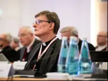 O arcebispo de Colônia, o cardeal Rainer Maria Woelki, em assembleia do Caminho Sinodal Alemão, em 9 de março de 2023.