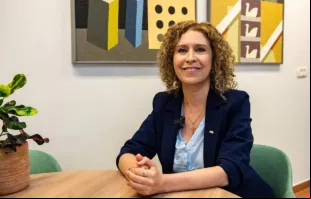 A primeira mulher árabe cristã eleita reitora de uma universidade israelense, a professora Mouna Maroun
