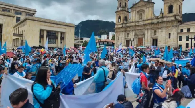 Marcha pela vida na Colômbia ?? 