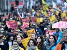 Manifestantes pró-vida em Paris, na França, em 16 de janeiro de 2022.