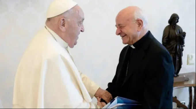 Papa Francisco recebe dom Vincenzo Paglia. ?? 