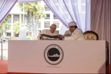 Papa Francisco e Nasaruddin Umar assinam declaração conjunta