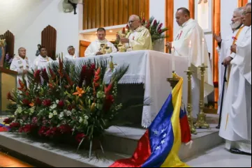 Dom Baltazar cardeal Porras celebra missa hoje em Quito