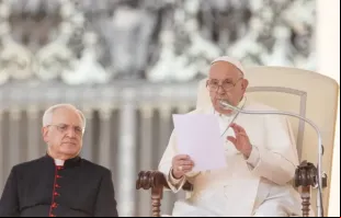 O papa Francisco falou sobre pornografia e como evitar a tentação de pecar na 500ª audiência geral de seu pontificado, realizada hoje (25) na praça de São Pedro, no Vaticano.