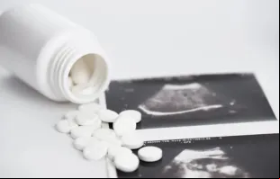 Pílulas abortivas. Imagem referencial.