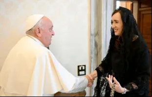Papa Francisco recebe a vice-presidente da Argentina, Victoria Villaruel, hoje (14) no Vaticano.