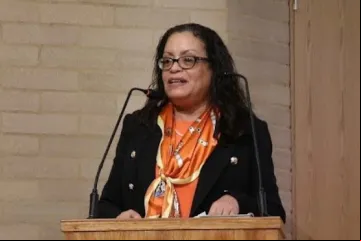 Elisabeth Román