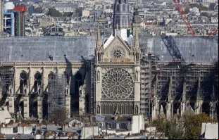Catedral de Notre Dame de Paris, com a rosácea em destaque, em 25 de outubro de 2024.