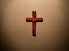Cruz de madeira. Imagem referencial.