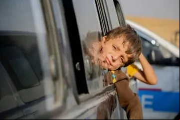 Sírios que eram refugiados no Líbano retornam ao seu país de origem