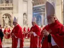 Cardeais na sexta Missa de Novendiales pela alma do papa Francisco, no Vaticano. Imagem referencial.