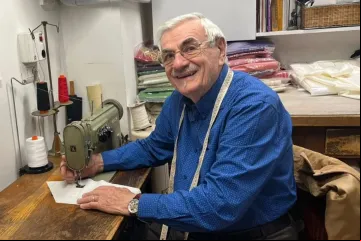 Raniero Mancinelli em sua oficina em Roma