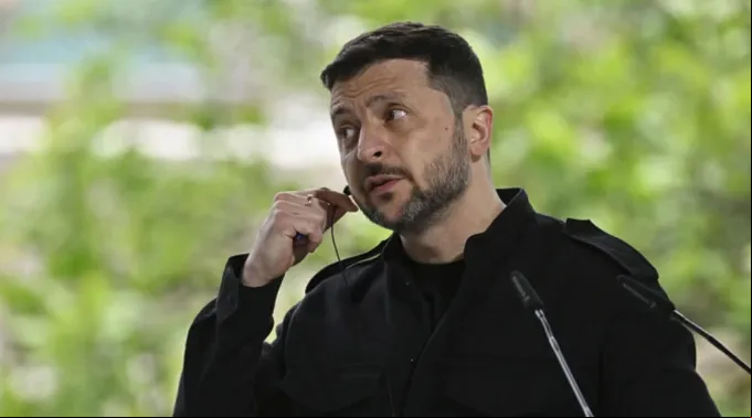 Volodymyr Zelensky participa de entrevista coletiva depois de reunião de líderes europeus em Kiev ?? 