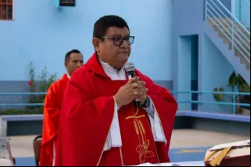 Monsenhor Miguel Ángel Contreras Llajaruna