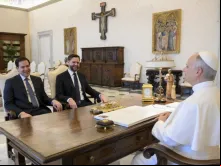 Papa Leão XIV tem audiência privada hoje (19) com o vice-presidente dos EUA, J.D. Vance, e Marco Rubio, secretário de Estado dos EUA, na biblioteca papal, no Vaticano.