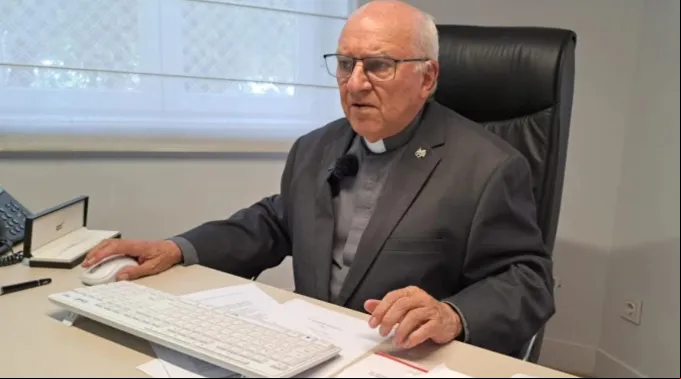 Padre Ángel Camino ?? 