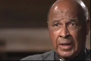 Cardeal Wilfrid Napier fala à EWTN News em Roma em 26 de maio de 2025.