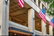 Edifício J. Edgar Hoover,  sede do FBI em Washington, D.C., EUA.