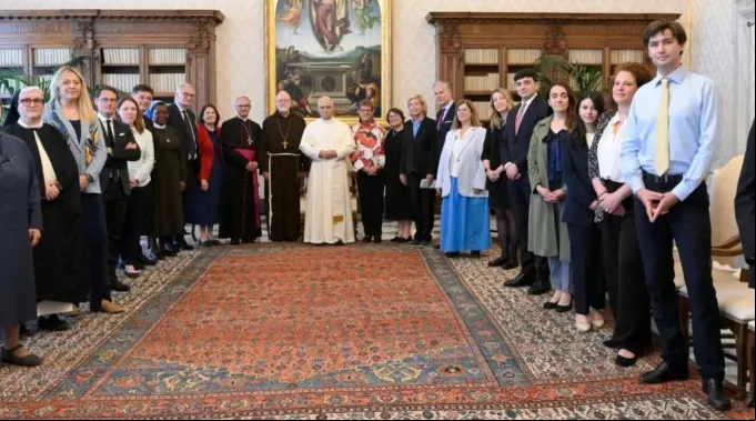 Papa Leão XIV recebe no Vaticano a Pontifícia Comissão para a Proteção dos Menores em 5 de junho de 2025 ?? 